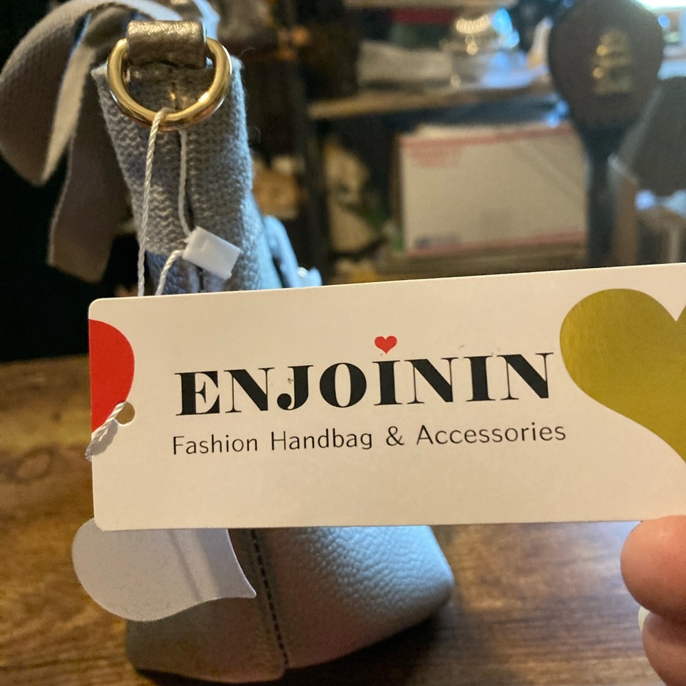 New Enjoinin funky lady face purse - Picture 4 of 10